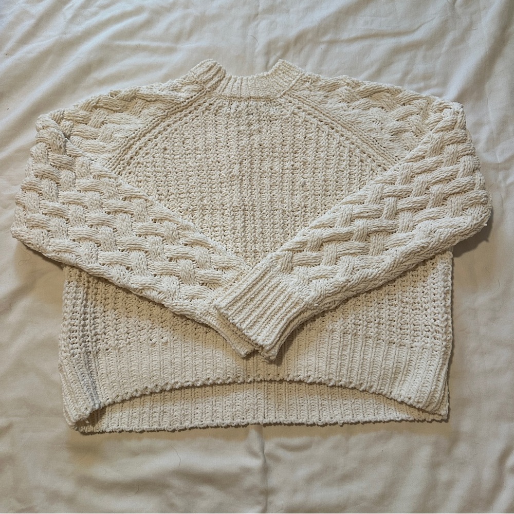 Kendall & Kylie Cream Cable Crewneck Sweater